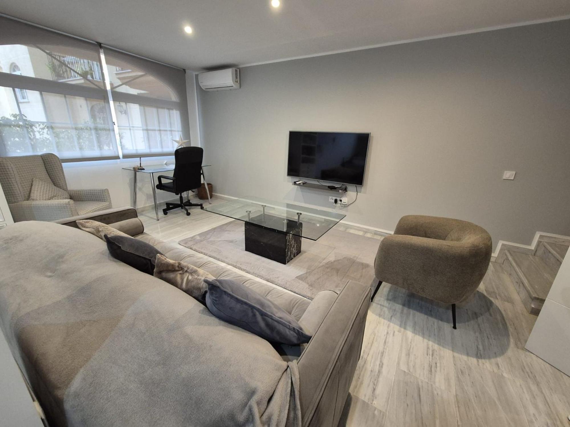 Luxurious Three Bedroom Duplex Apt Close To Beach Fuengirola Exterior foto